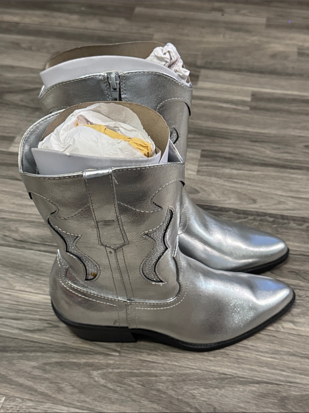NEW No Boundaries Short Western Boot women’s sz 9